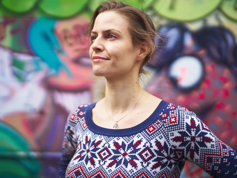 Interne Seite: Sonja Dänzer, Doktorin der Philosophie und Glace-Unternehmerin mit «The Green Fairy»