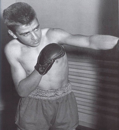 01_werner_kieser_junger_boxer.jpg 01_werner_kieser_junger_boxer.jpg